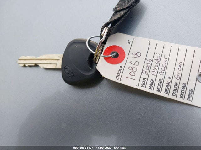 2007 HYUNDAI ACCENT SE VIN: KMHCN36C87U020237
