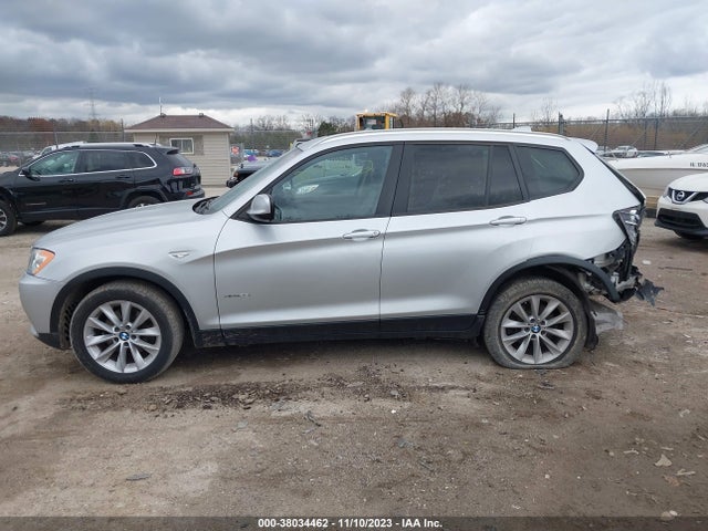 38034462 :رقم المزاد ، 5UXWX9C59D0A25424 vin ، 2013 Bmw X3 Xdrive28i مزاد بيع