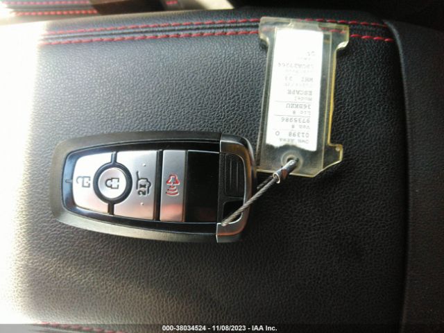 1FMCU0MN5PUA27264 Ford Escape St-line