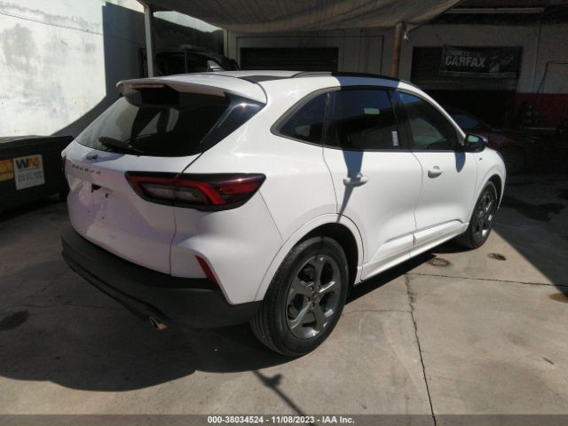 1FMCU0MN5PUA27264 Ford Escape St-line