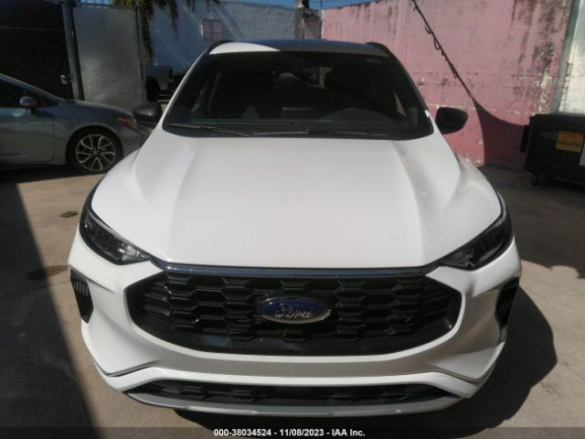 1FMCU0MN5PUA27264 Ford Escape St-line