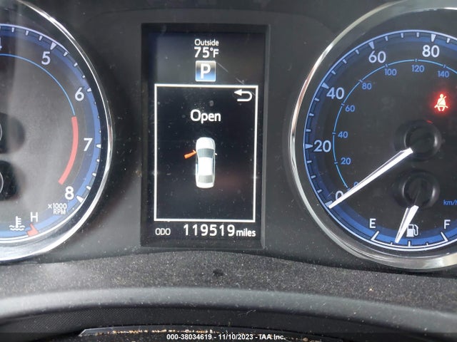 Toyota Corolla Xle 2018 5YFBURHE9JP757603 Image 7