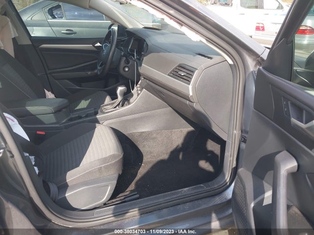 3VWCM7BU8NM034036 Volkswagen Jetta 1.5t S