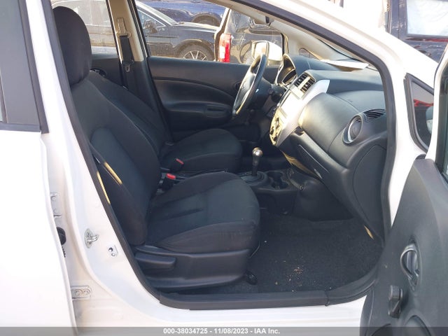 Nissan Versa Note S 2019 3N1CE2CP1KL354105 Image 5