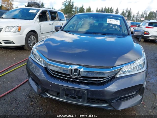 JHMCR6F70HC018260 Honda Accord Hybrid Touring