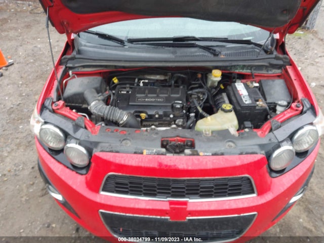 Chevrolet Sonic Ltz Auto 2015 1G1JE5SB3F4104638 Image 10