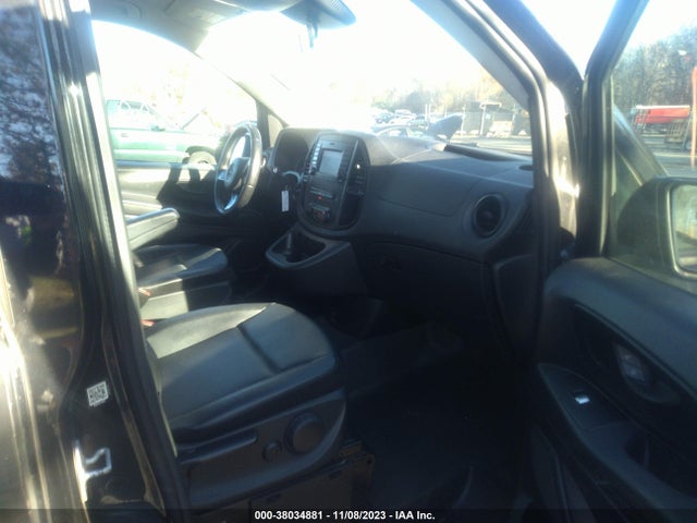 WD4PG2EE6J3384043 Mercedes-Benz METRIS PASSENGER VAN
