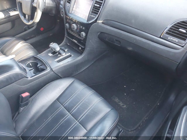 2014 CHRYSLER 300 S VIN: 2C3CCABG7EH323747