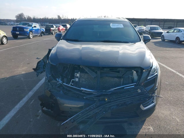 1GYKNBRS2HZ199435 Cadillac XT5 LUXURY