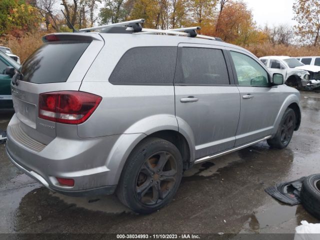 3C4PDDGG2JT296513 Dodge Journey Crossroad Awd