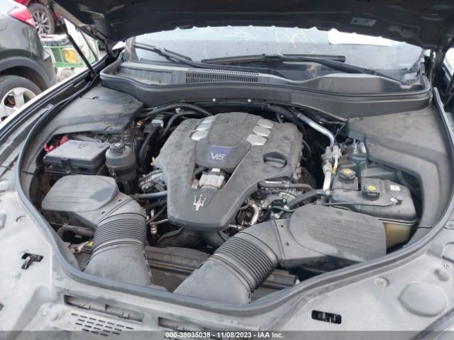 ZN661YULXHX243794 Maserati LEVANTE S