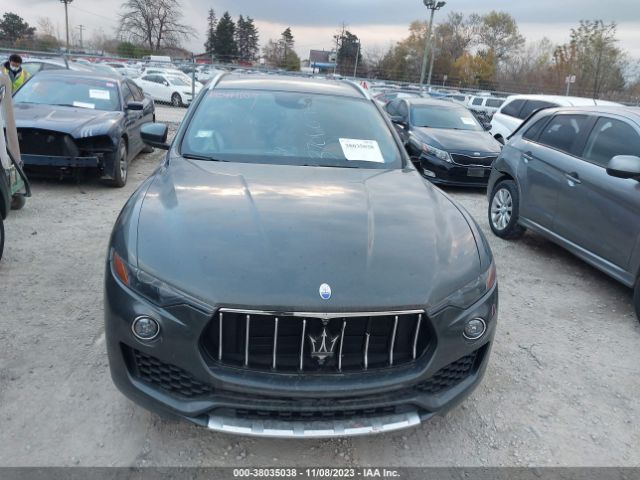 ZN661YULXHX243794 Maserati LEVANTE S