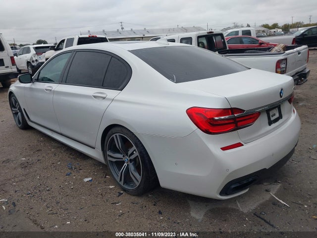 BMW 7 Series 740i 2016 WBA7E2C55GG503959 Image 3
