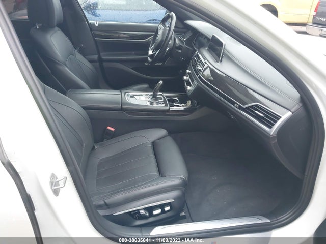 BMW 7 Series 740i 2016 WBA7E2C55GG503959 Image 5