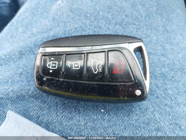 2014 HYUNDAI SANTA FE GLS VIN: KM8SN4HFXEU074371