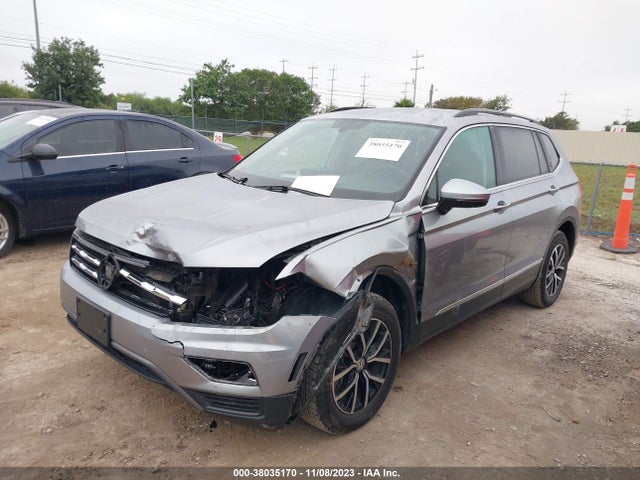 3VV3B7AX2MM071992 Volkswagen Tiguan Se/se R-line Black/sel