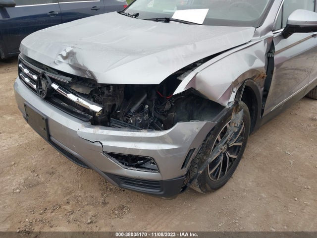 3VV3B7AX2MM071992 Volkswagen Tiguan Se/se R-line Black/sel