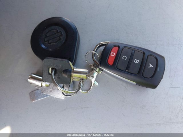 2009 HARLEY-DAVIDSON FLHTCUTG 1HD1MAM139Y853443 Photo 10