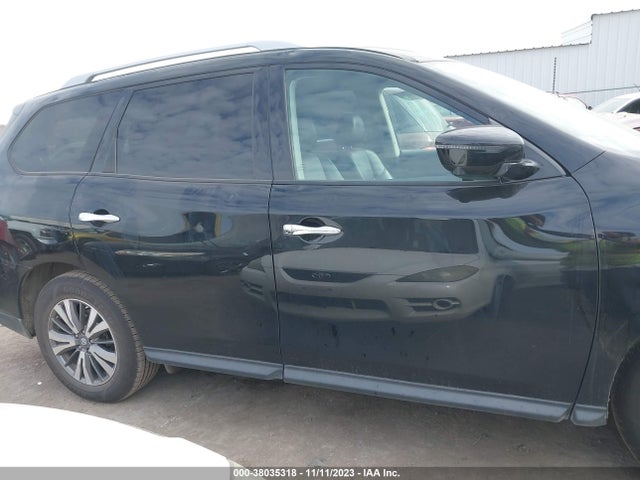 2019 NISSAN PATHFINDER SL VIN: 5N1DR2MN8KC633190