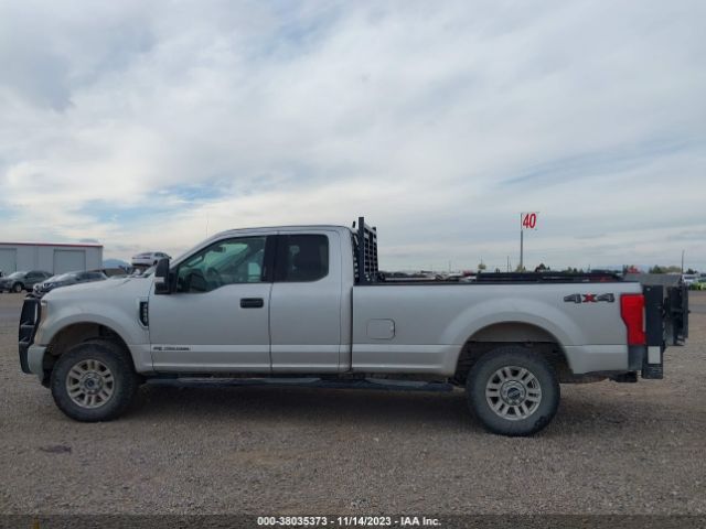 1FT7X2BT0KED92920 Ford F-250 Xlt