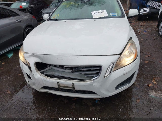 2012 VOLVO S60 T5 VIN: YV1622FS6C2102267