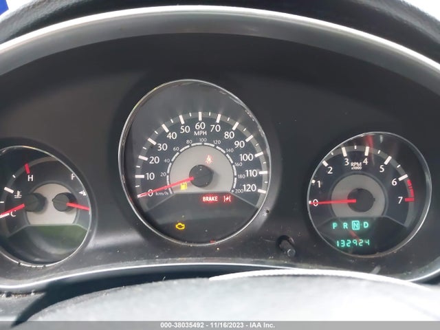 Chrysler 200 LX 2014 1C3CCBAB4EN205321 Image 7