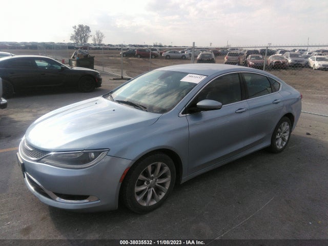 1C3CCCCG8FN627589 Chrysler 200 C