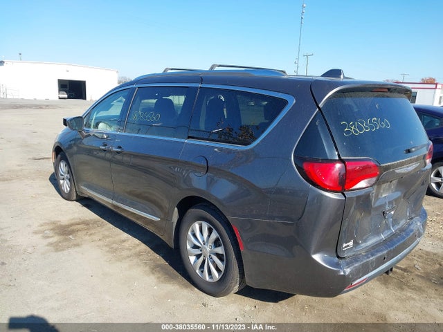 2018 CHRYSLER PACIFICA TOURING L VIN: 2C4RC1BGXJR353416
