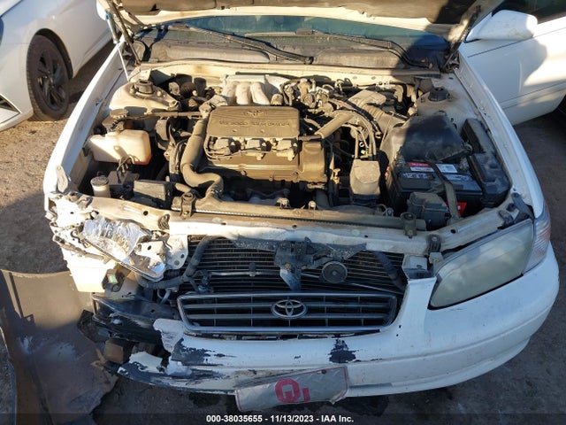 2000 TOYOTA CAMRY LE V6 VIN: JT2BF22K7Y0257971