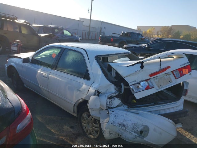 2000 TOYOTA CAMRY LE V6 VIN: JT2BF22K7Y0257971