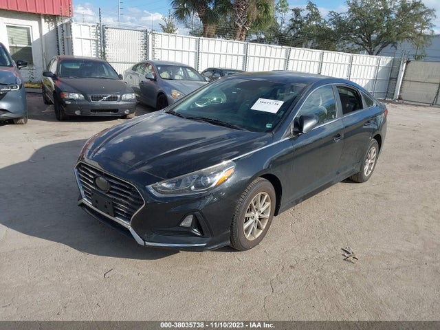Hyundai SONATA SE 2019 5NPE24AF7KH735865 Image 2