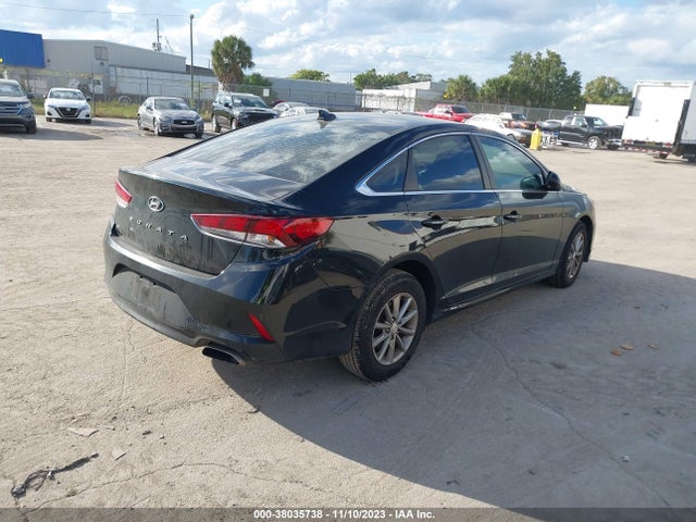 Hyundai SONATA SE 2019 5NPE24AF7KH735865 Image 4