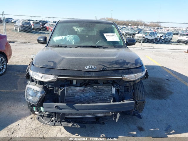 2021 KIA SOUL LX VIN: KNDJ23AU8M7144121