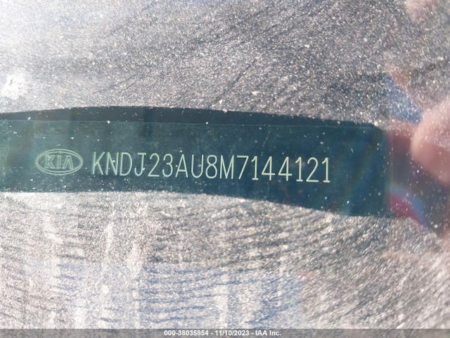 2021 KIA SOUL LX VIN: KNDJ23AU8M7144121