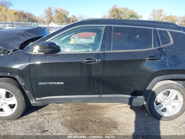 3C4NJCBB7NT138809 Jeep Compass Latitude Fwd