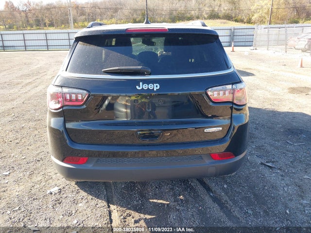 3C4NJCBB7NT138809 Jeep Compass Latitude Fwd