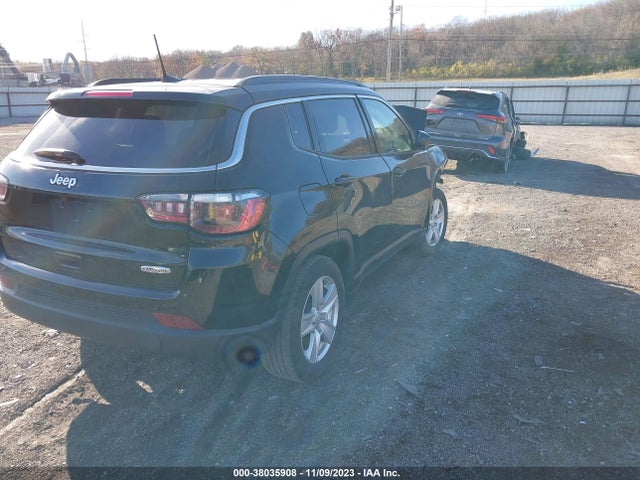 3C4NJCBB7NT138809 Jeep Compass Latitude Fwd