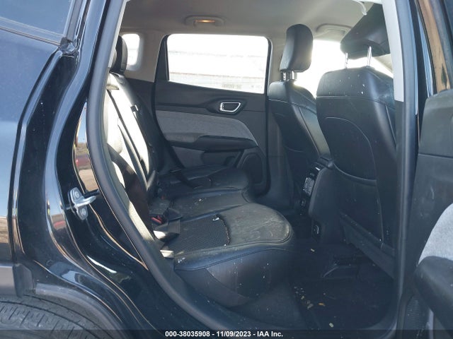 3C4NJCBB7NT138809 Jeep Compass Latitude Fwd