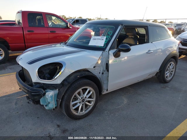 2015 MINI PACEMAN WMWSS5C5XFWN49862 Photo 1