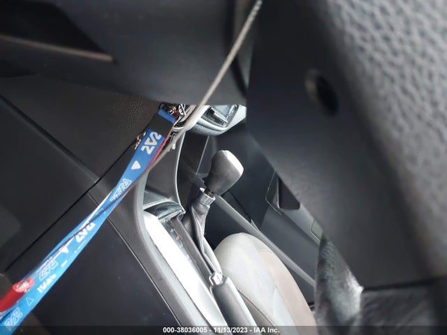 Toyota COROLLA LE 2019 2T1BURHE8KC173095 Image 11