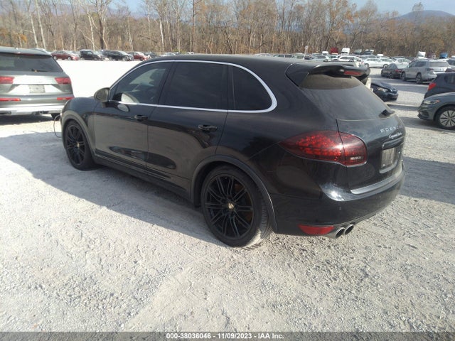 2013 PORSCHE CAYENNE WP1AC2A24DLA91459 Photo 2