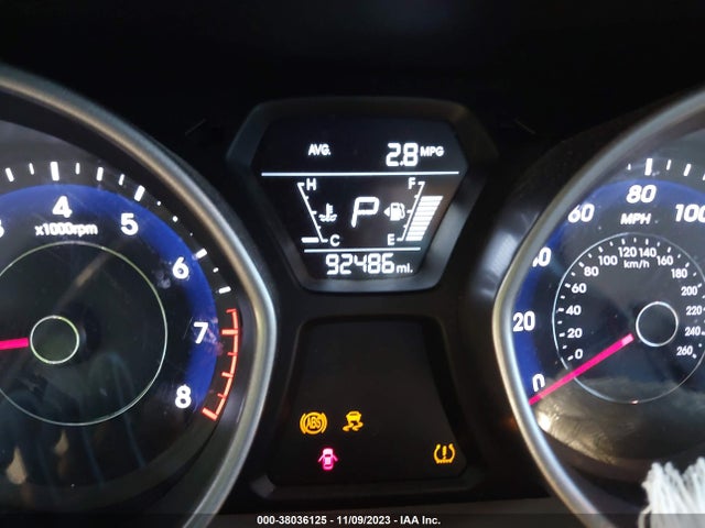 2016 HYUNDAI ELANTRA SE VIN: 5NPDH4AE5GH779534