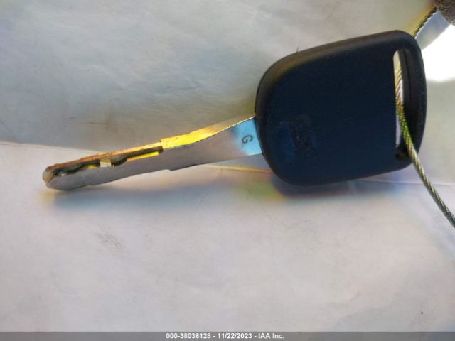 1HGCR2F30GA159462 Honda Accord Sedan Lx
