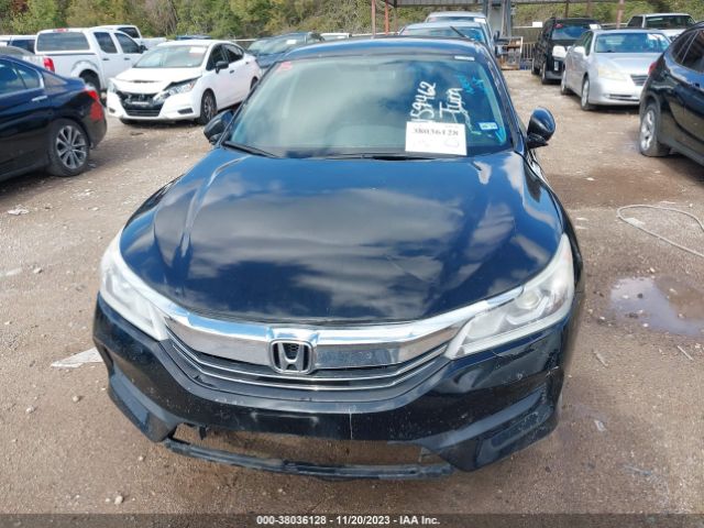 1HGCR2F30GA159462 Honda Accord Sedan Lx