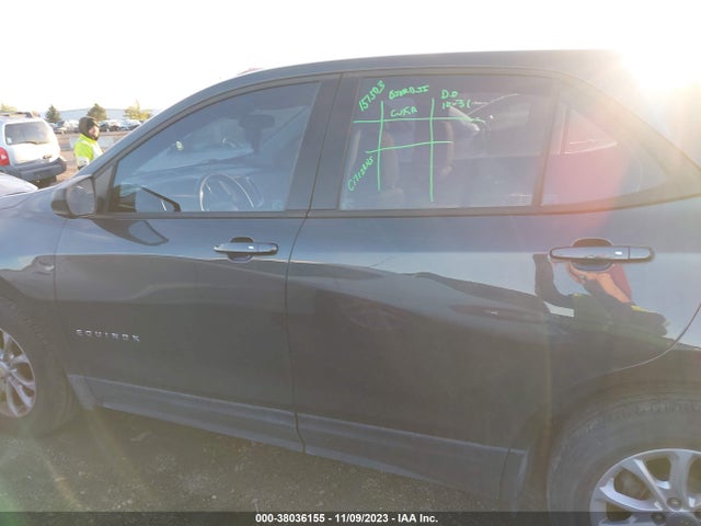 Chevrolet EQUINOX LS 2018 3GNAXREV5JS507261 Image 14