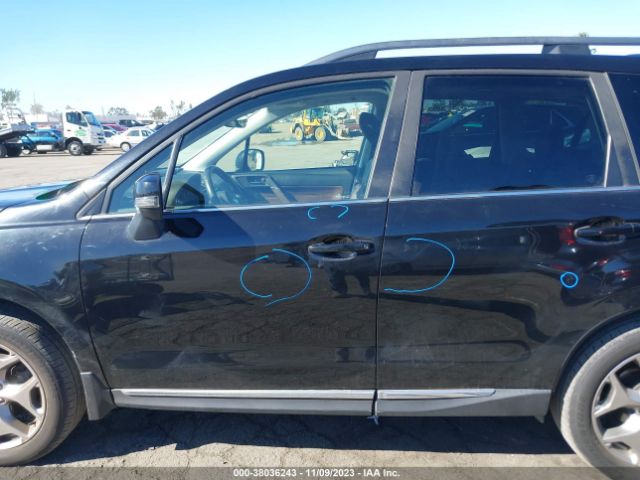 JF2SJAWC6JH565502 Subaru Forester 2.5i Touring