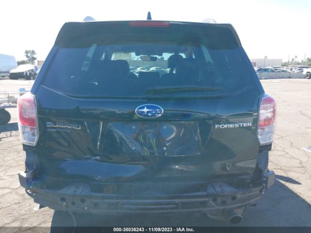 JF2SJAWC6JH565502 Subaru Forester 2.5i Touring
