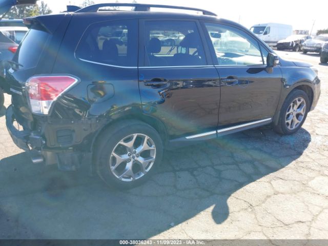 JF2SJAWC6JH565502 Subaru Forester 2.5i Touring
