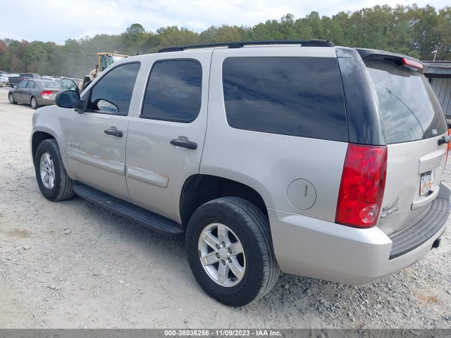 2007 GMC YUKON SLE VIN: 1GKFC13037R290716