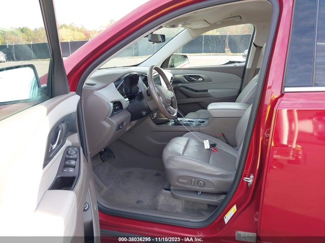 Chevrolet Traverse Premier 2018 1GNERKKW7JJ185918 Image 5